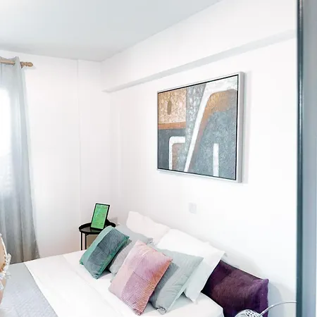 Ikarus Apartment *